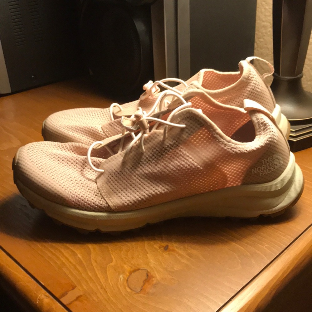 The North Face Women’s Size 9 Litewave Flow